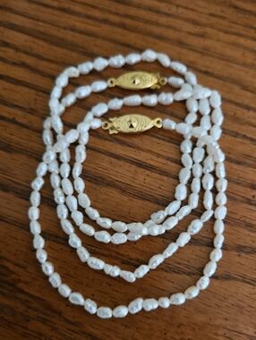 Elegant Fresh Water Pearl Necklace and Bracelet Set - Vintage Never Worn -Beaded